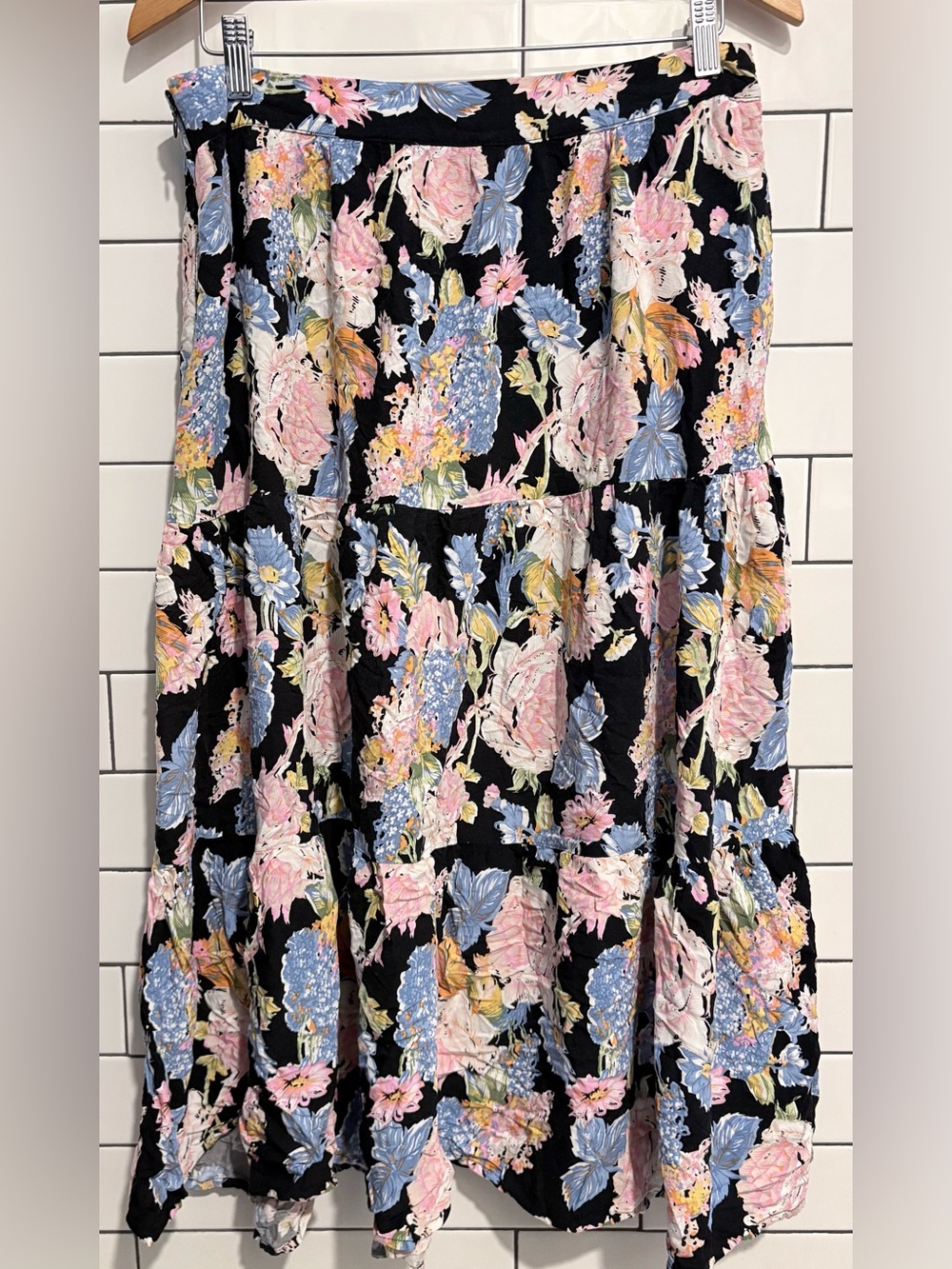 Rachel Zoe Navy/PinkFloral Tiered Bohemian Maxi Skirt M - Picture 4 of 6